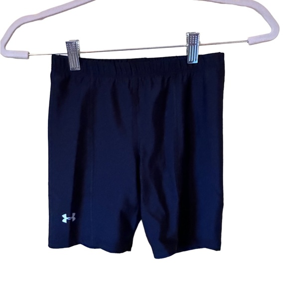 Under Armour women’s compression shorts - Picture 1 of 7